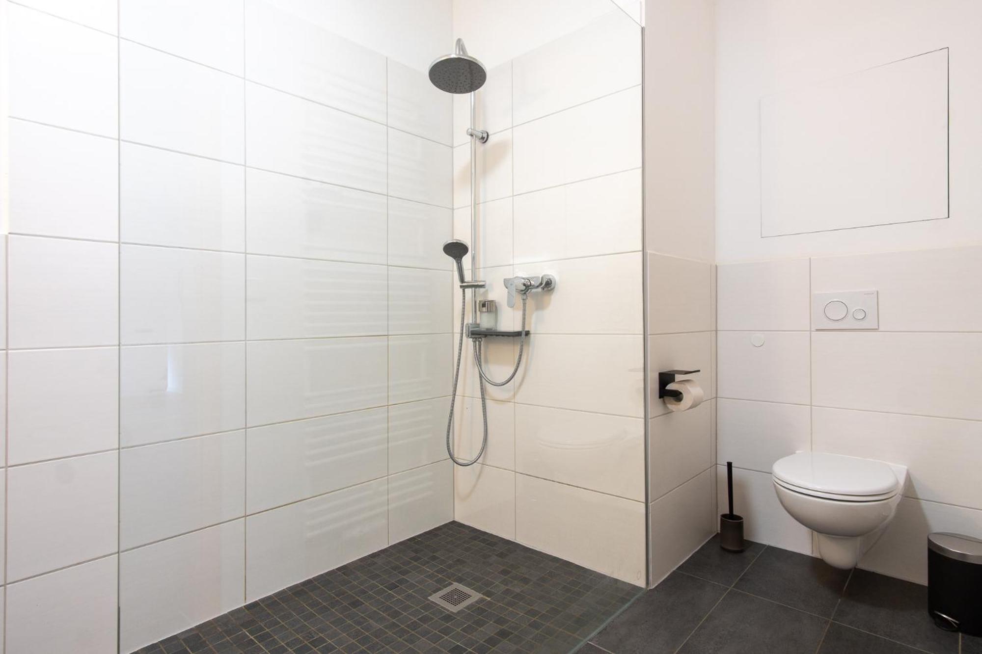 Luxurioeses Apartment, 10Min Innenstadt, Parkplatz Erfurt Ngoại thất bức ảnh